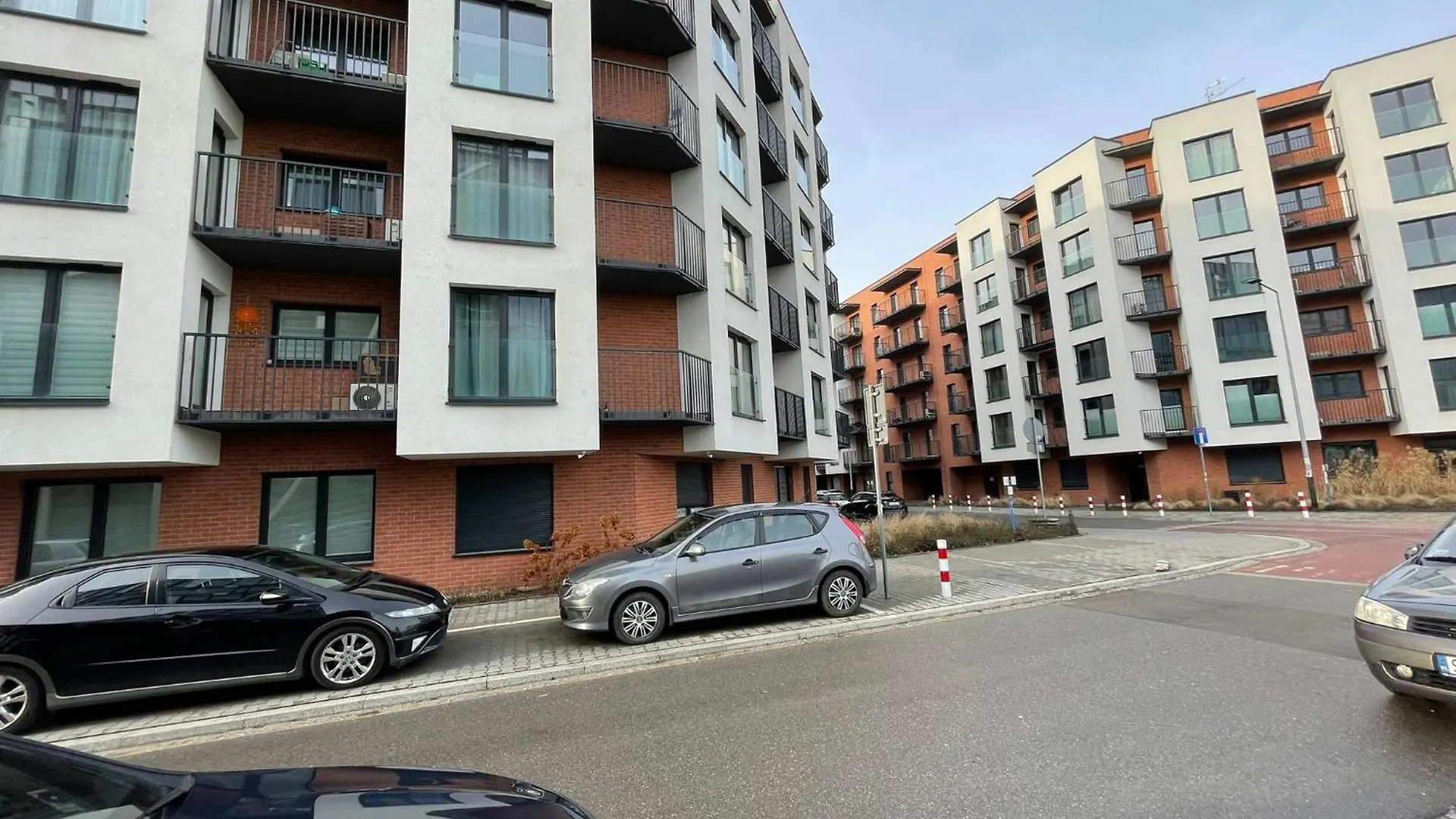 New Comfortable Apartment With Balcony And Sauna On Klimieckiego Street Krakow