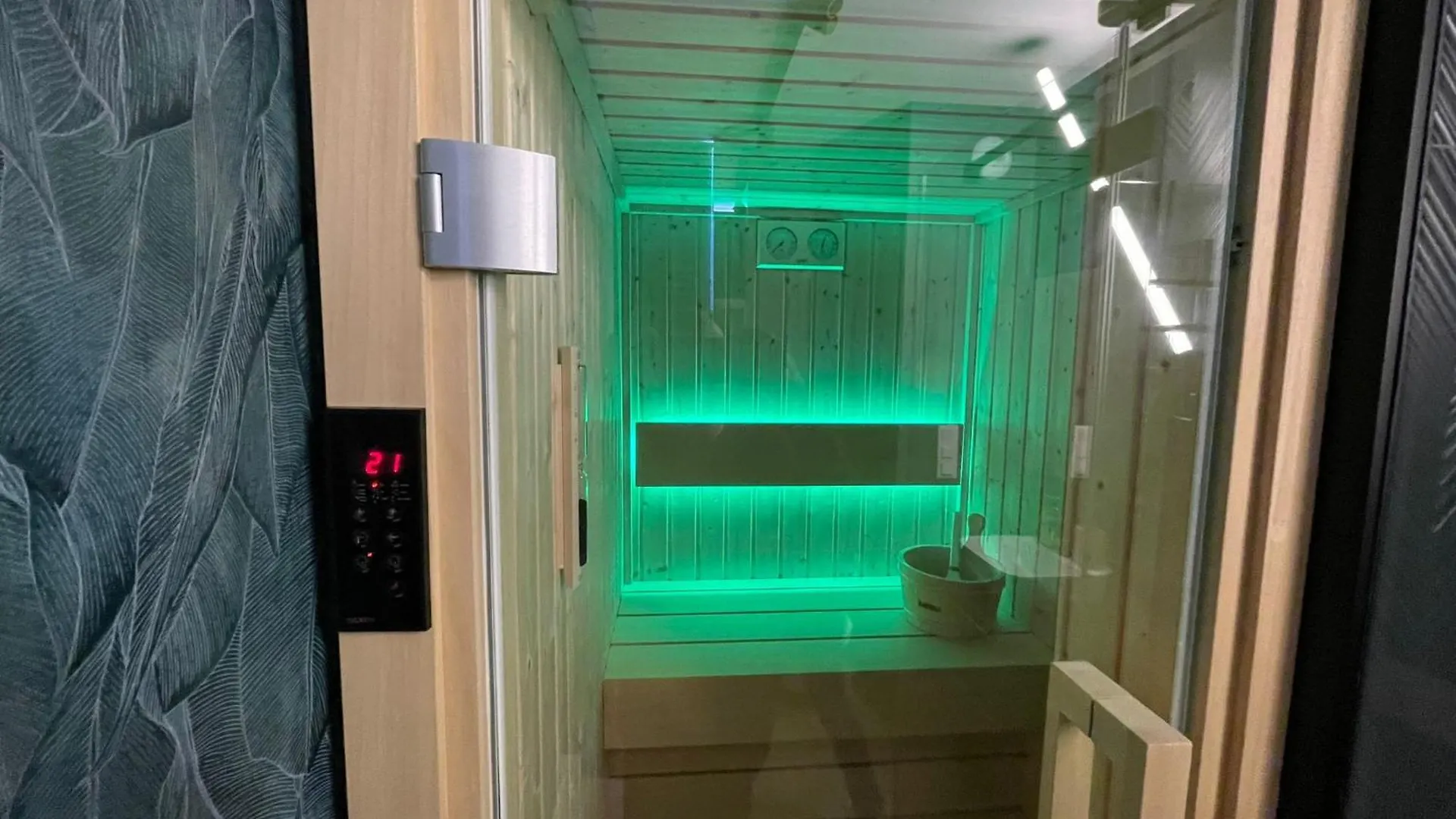 New Comfortable Apartment With Balcony And Sauna On Klimieckiego Street Krakow 0*,  Poland
