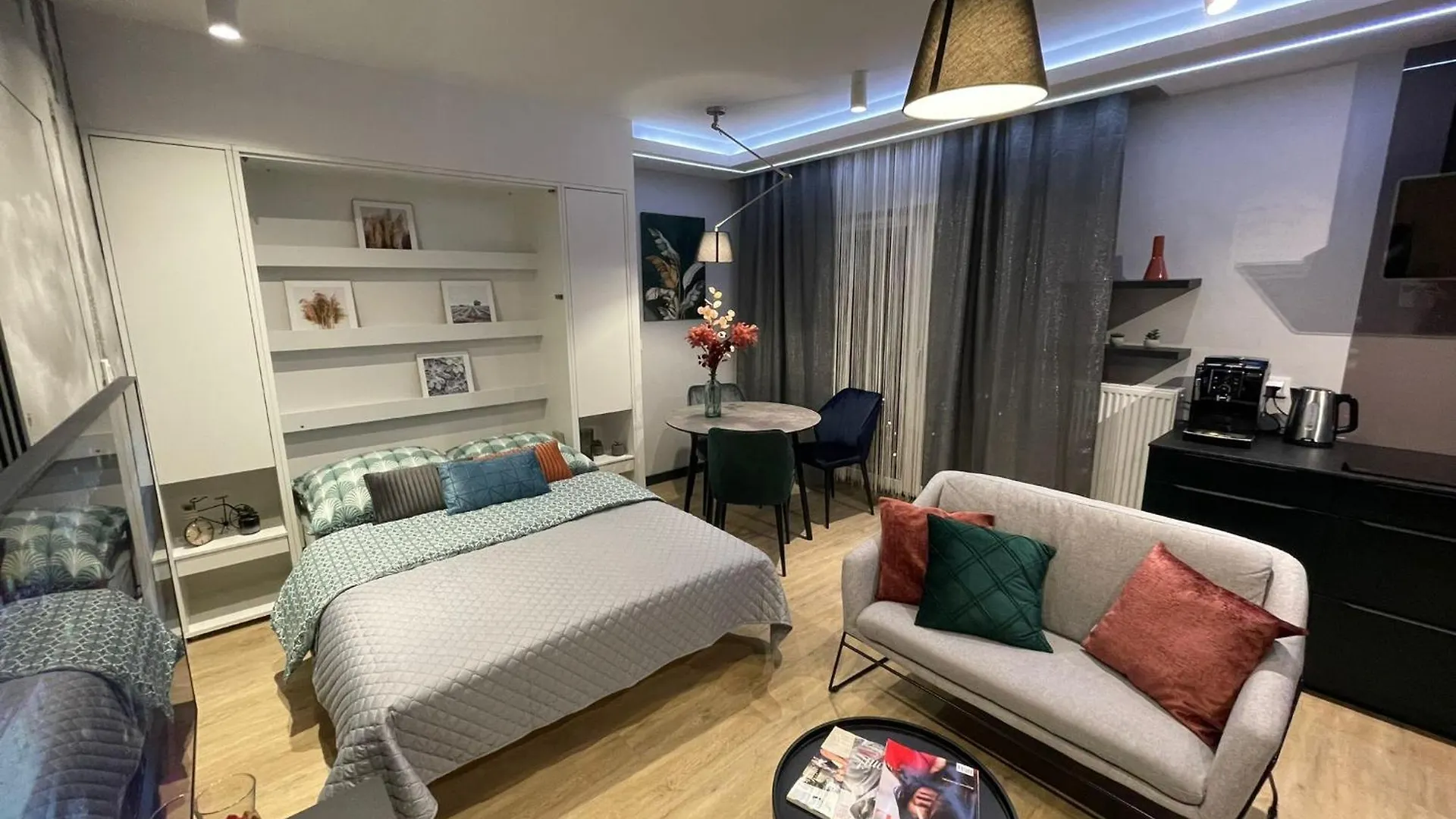 New Comfortable Apartment With Balcony And Sauna On Klimieckiego Street Krakow